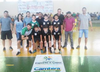 Garotos do Futsal de Cambira fizeram bonito na Taça Supermercado Califórnia