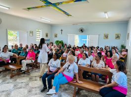 Outubro Rosa mobiliza mais de 100 Mulheres em evento no Bairro Palmeirinha