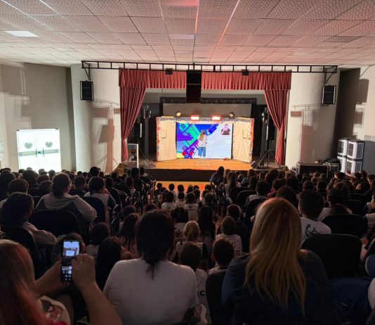 Cambira recebe teatro de conscientização sobre abuso sexual infantil