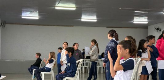 Projeto Bons Olhos leva cuidado com a visão a estudantes de Cambira